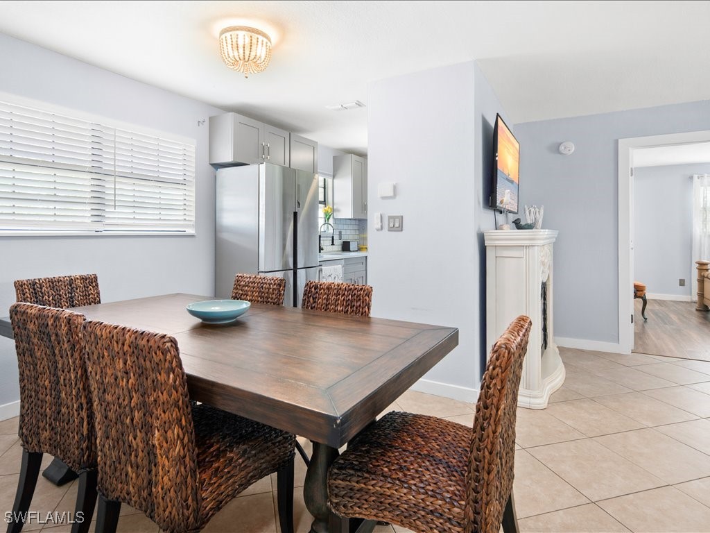 3 Bed SingleFamilyResidence for Sale in Naples, photo 8