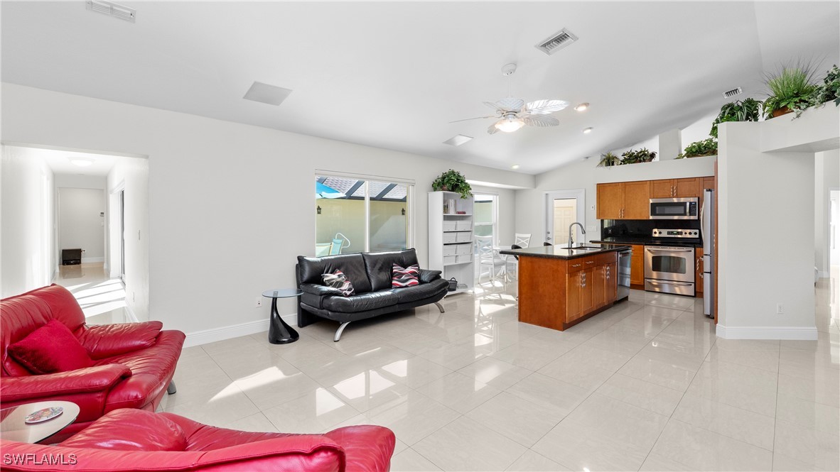 6 Bed Pool Home for Sale in Naples, FL, $1,000,000 — photo 8