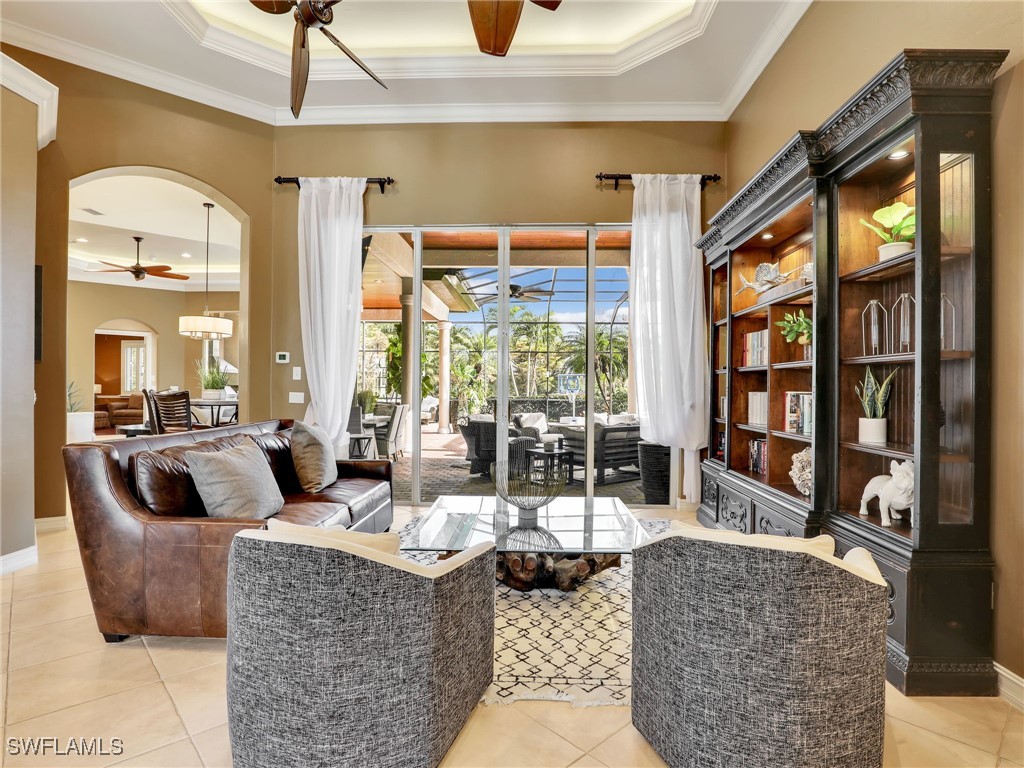 4 Bed Pool Home for Sale in Grande Estates, photo 8