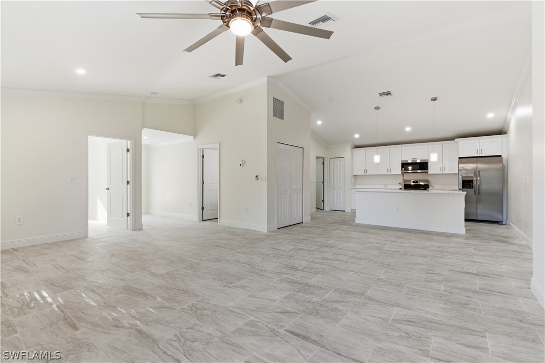 3 Bed SingleFamilyResidence for Sale in Fort Myers, FL — photo 8