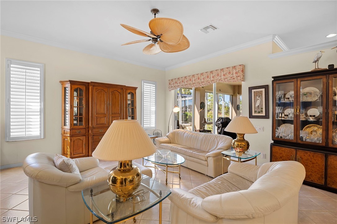 3 Bed SingleFamilyResidence for Sale in Naples, photo 8