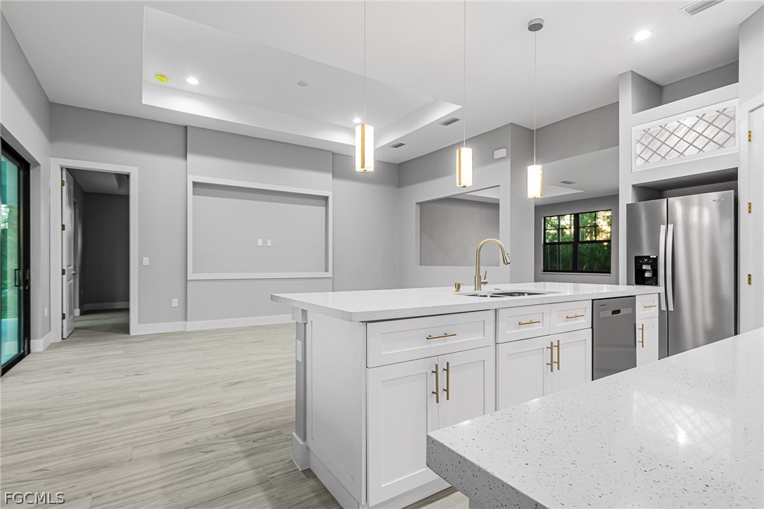 4 Bed SingleFamilyResidence for Sale in Lehigh Acres, photo 8