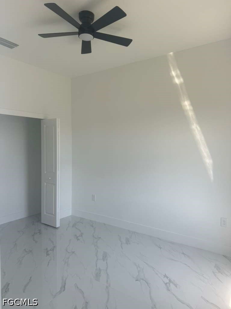 4 Bed SingleFamilyResidence for Sale in Lehigh Acres, photo 8