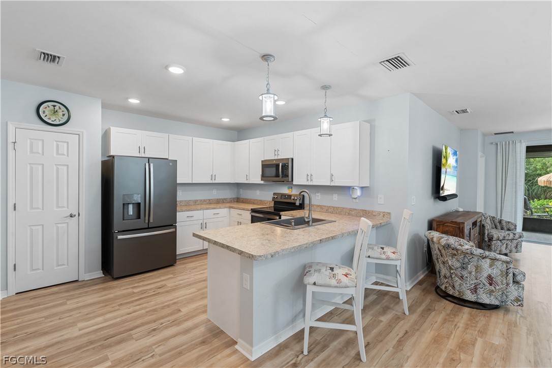 2 Bed Attached for Sale in Punta Gorda, FL, $294,900 — photo 8