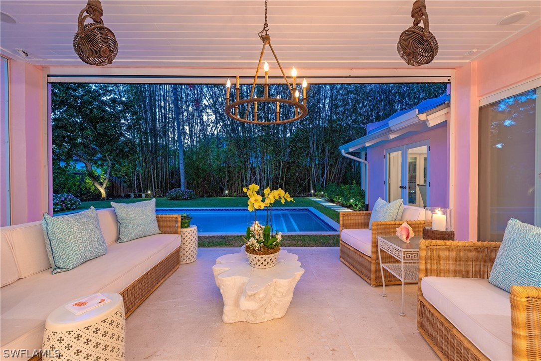 3 Bed Pool Home for Sale in Park Shore, photo 8