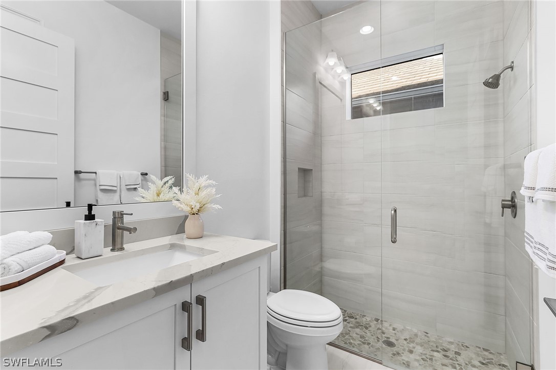 3 Bed Pool Home for Sale in Naples, photo 8