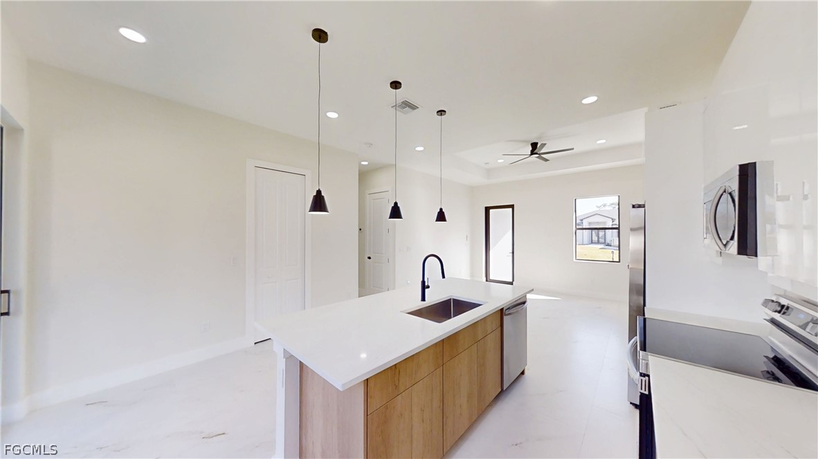 3 Bed SingleFamilyResidence for Sale in Lehigh Acres, FL — photo 8