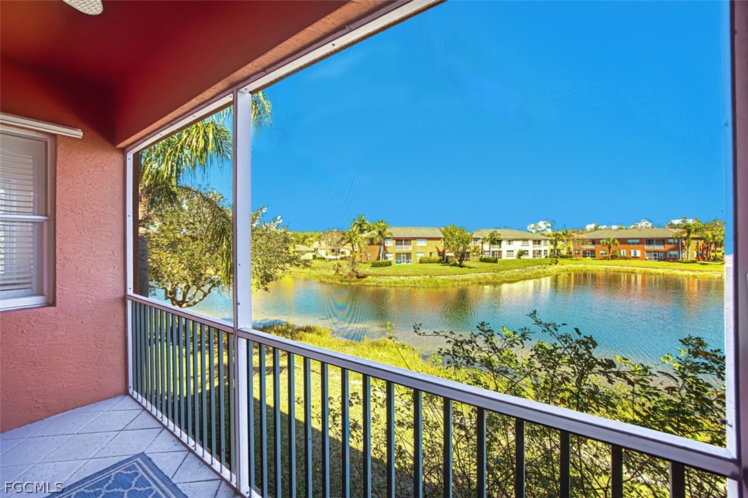 2 Bed Waterfront Home for Sale in Portofino, photo 8