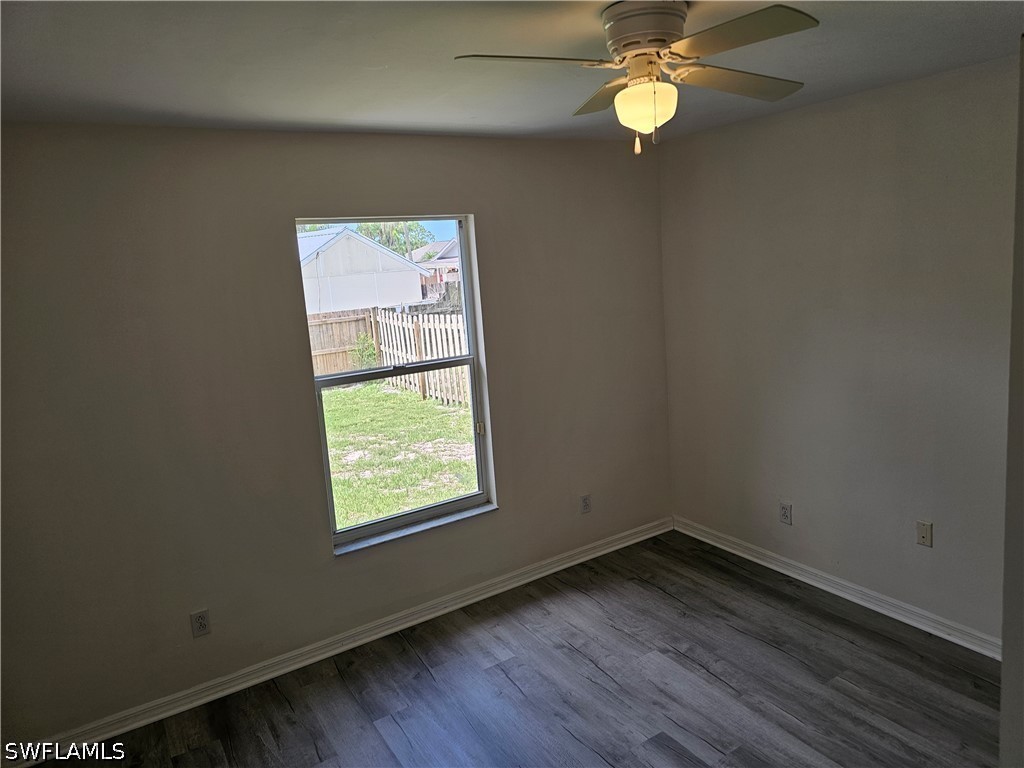 3 Bed SingleFamilyResidence for Sale in San Carlos Park, FL — photo 8