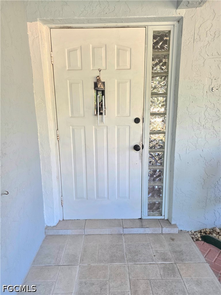 3 Bed SingleFamilyResidence for Sale in Lehigh Acres, photo 8
