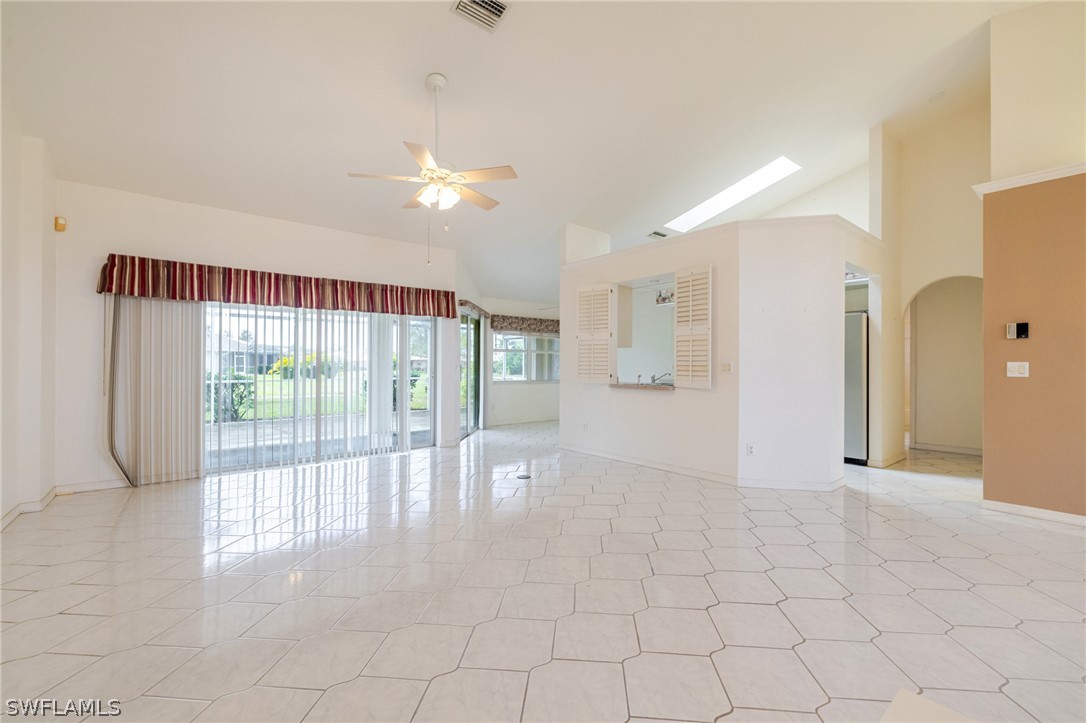 3 Bed SingleFamilyResidence for Sale in Punta Gorda, FL — photo 8