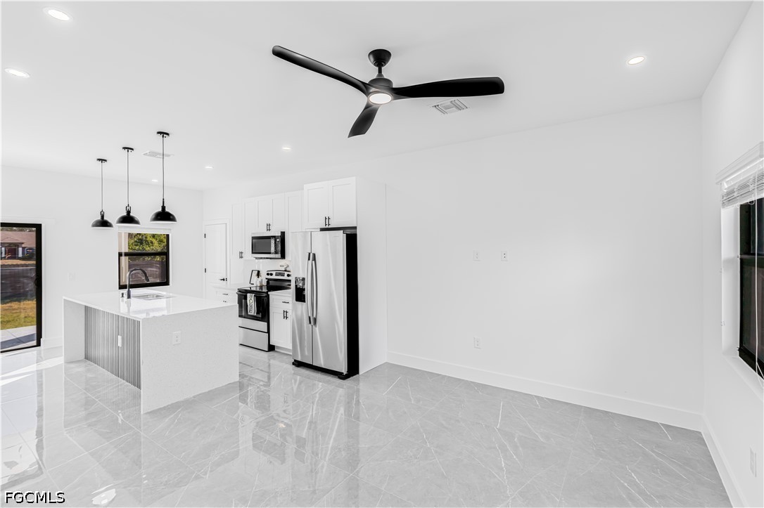 3 Bed SingleFamilyResidence for Sale in Lehigh Acres, FL — photo 8