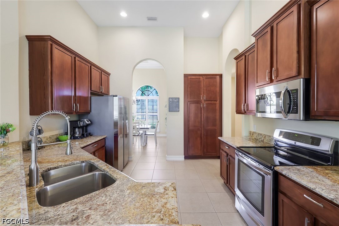 5 Bed Pool Home for Sale in Cape Coral, photo 8