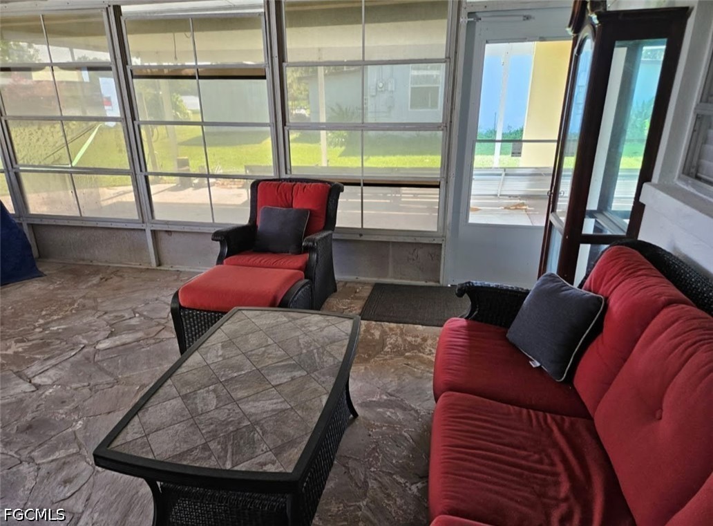 2 Bed Waterfront Home for Sale in Belle Aire Lagoon, photo 8