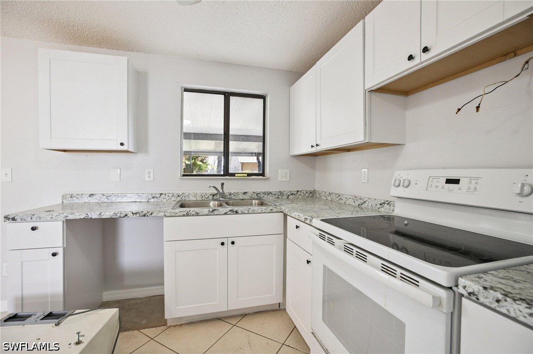 2 Bed SingleFamilyResidence for Sale in San Carlos Park, photo 8