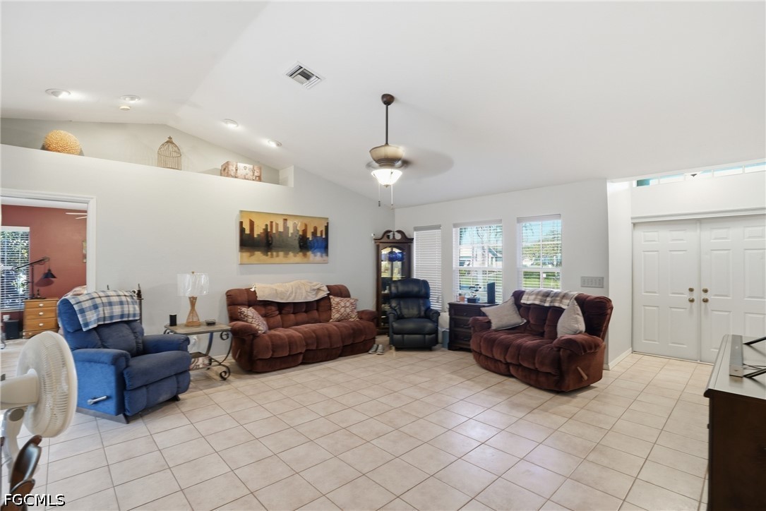 3 Bed Pool Home for Sale in San Carlos Park, photo 8