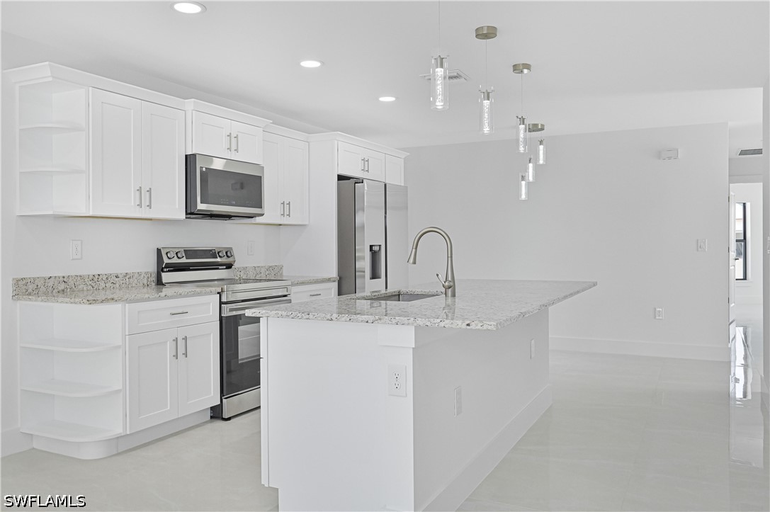 6 Bed Duplex for Sale in Lehigh Estates, FL, $519,000 — photo 8