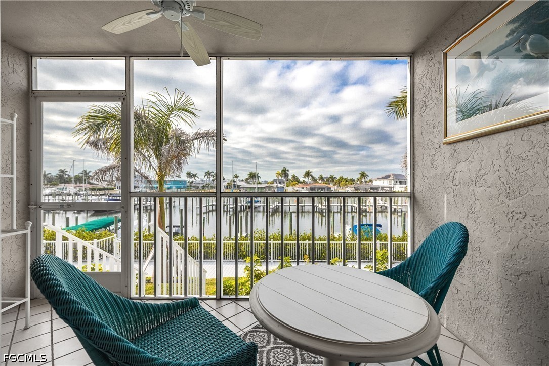 1 Bed Waterfront Home for Sale in Boardwalk Caper, photo 8