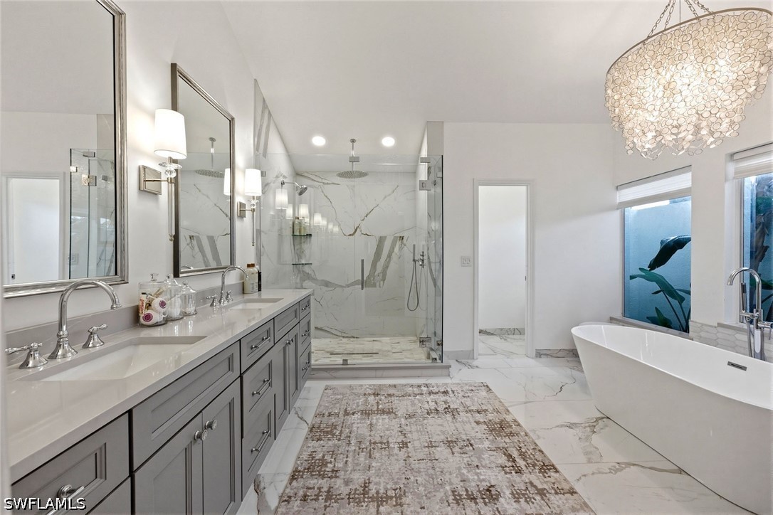 3 Bed Pool Home for Sale in Naples, photo 8