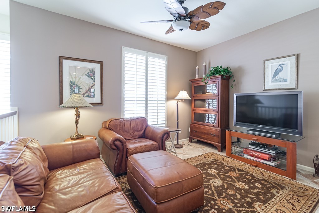 3 Bed Condominium for Sale in Crescent, photo 8