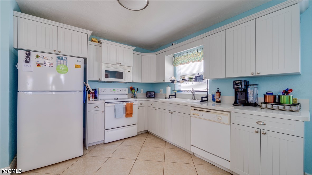4 Bed Waterfront Home for Sale in Port Charlotte, FL — photo 8