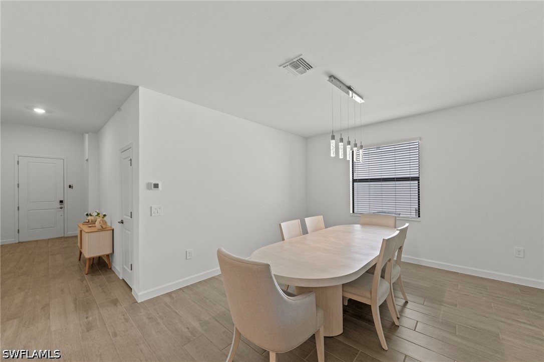 4 Bed SingleFamilyResidence for Sale in Timber Creek, photo 8