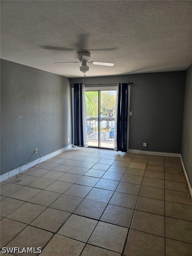 1 Bed Pool Home for Sale in Village Creek, photo 8