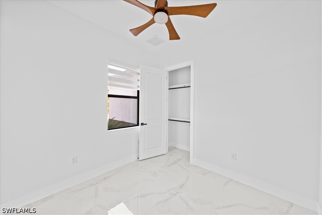 4 Bed SingleFamilyResidence for Sale in Lehigh Acres, photo 8