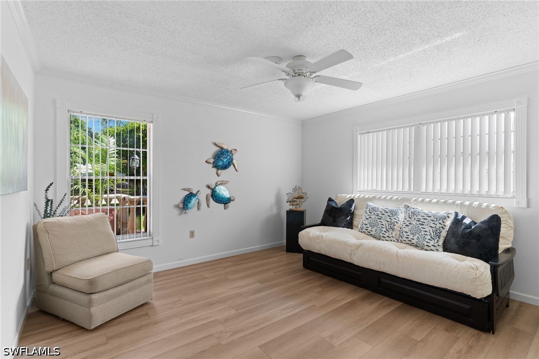 3 Bed SingleFamilyResidence for Sale in Naples, photo 8