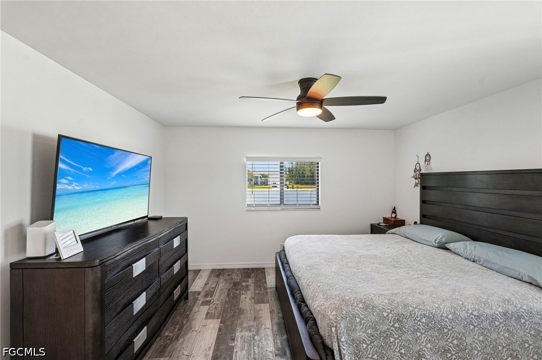 4 Bed SingleFamilyResidence for Sale in Cape Coral, FL — photo 8