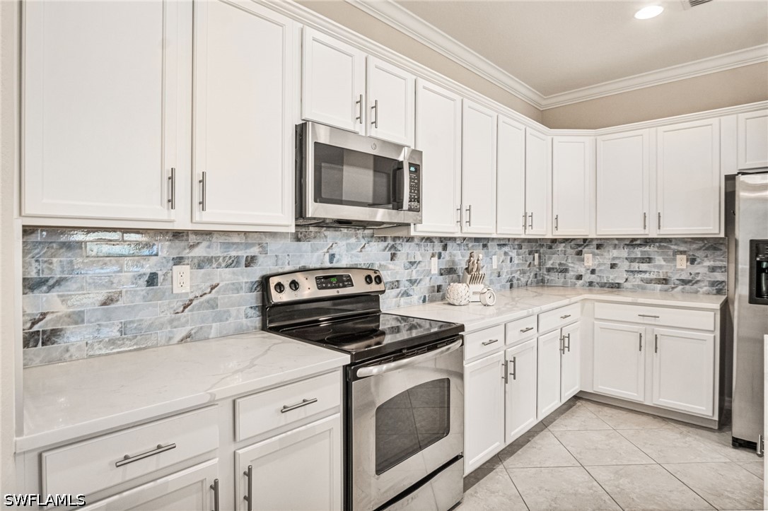 4 Bed Pool Home for Sale in Bella Terra, FL, $579,500 — photo 8