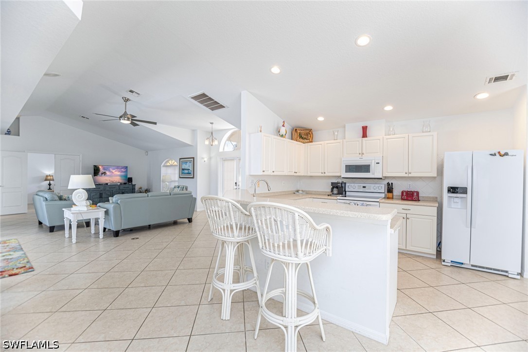3 Bed Pool Home for Sale in Briarwood, photo 8