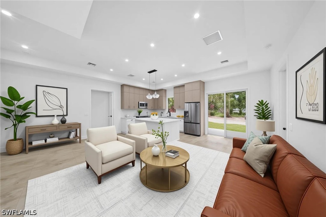 4 Bed SingleFamilyResidence for Sale in Naples, photo 8