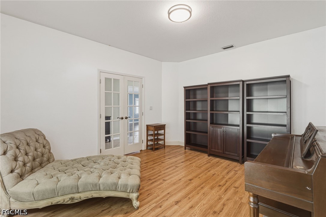 3 Bed SingleFamilyResidence for Sale in Port Charlotte, FL — photo 8
