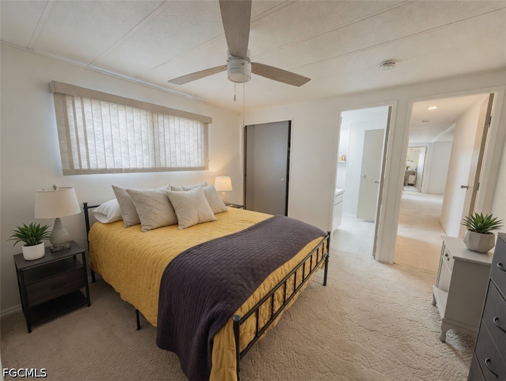 2 Bed ManufacturedHome for Sale in North Fort Myers, photo 8