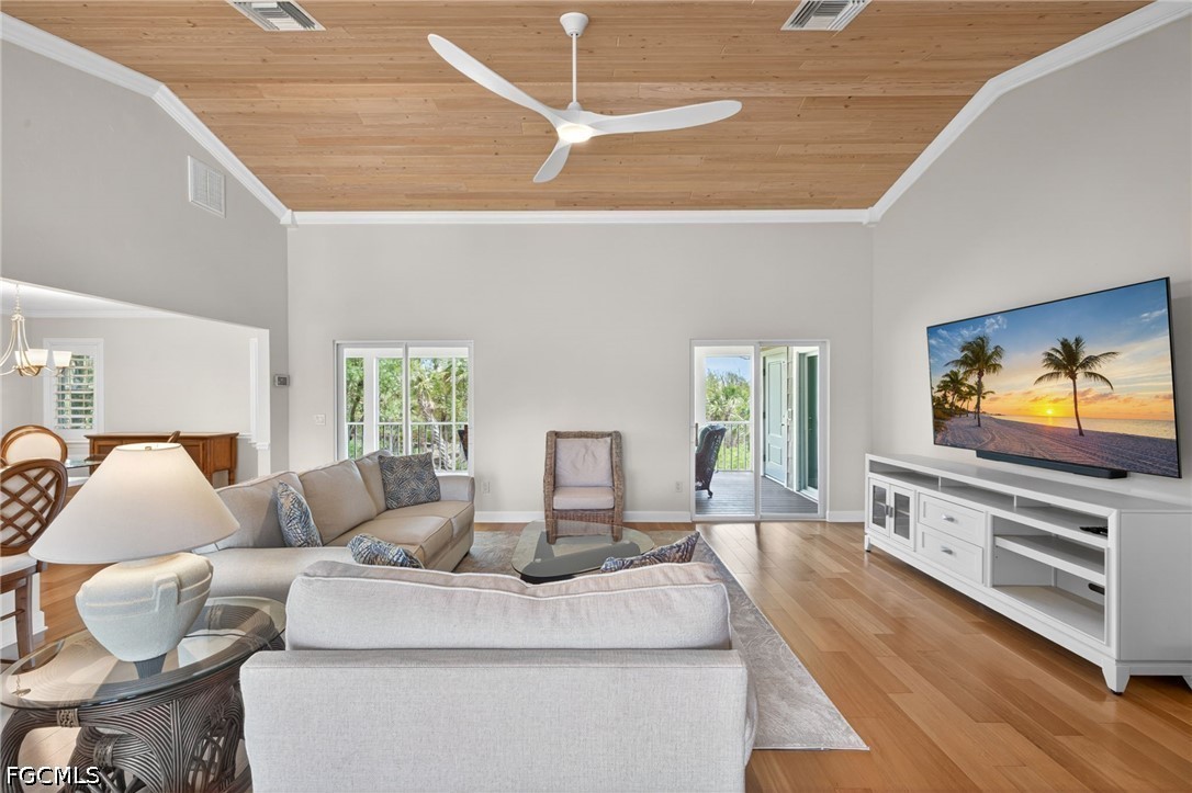 3 Bed SingleFamilyResidence for Sale in Gulf Pines, FL — photo 8