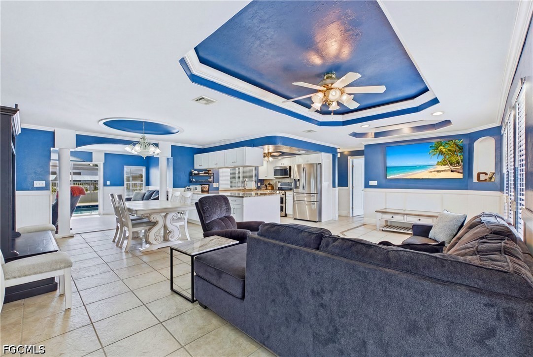 4 Bed Pool Home for Sale in Cape Coral, photo 8