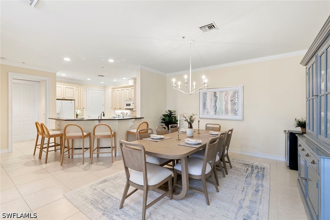 2 Bed Condominium for Sale in Naples, photo 8