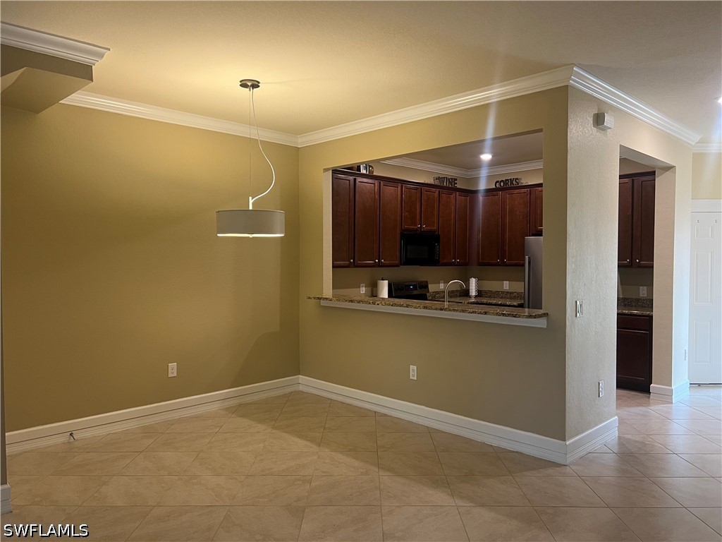 3 Bed Townhouse for Sale in Marbella On Cypress, FL, $2,000 — photo 8
