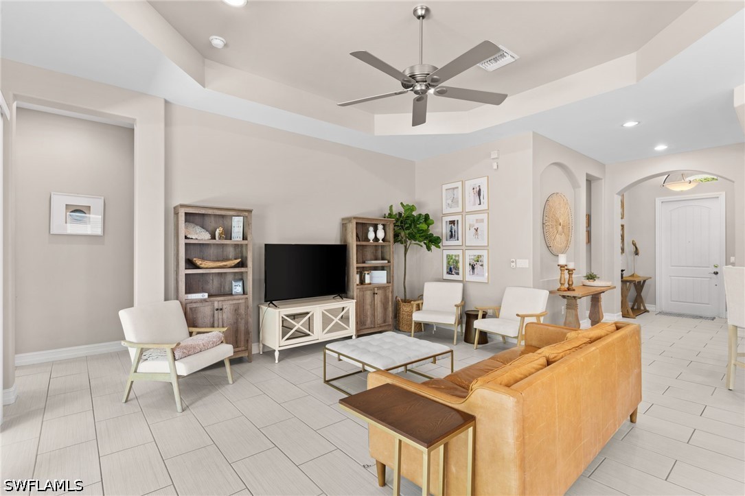 3 Bed SingleFamilyResidence for Sale in Naples, photo 8