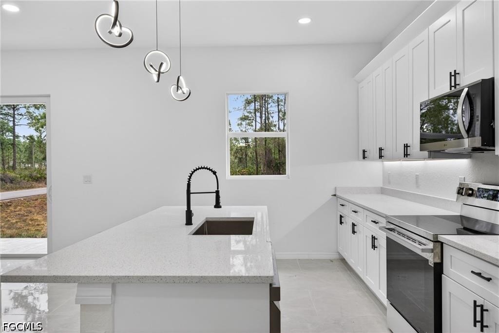 3 Bed SingleFamilyResidence for Sale in Lehigh Acres, FL — photo 8