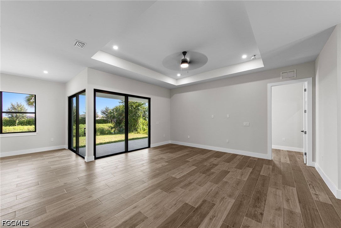4 Bed Waterfront Home for Sale in Buckingham, photo 8