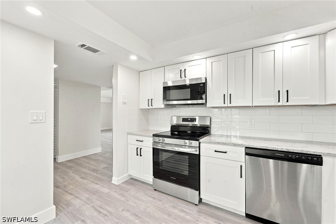 2 Bed Condominium for Sale in Naples, photo 8