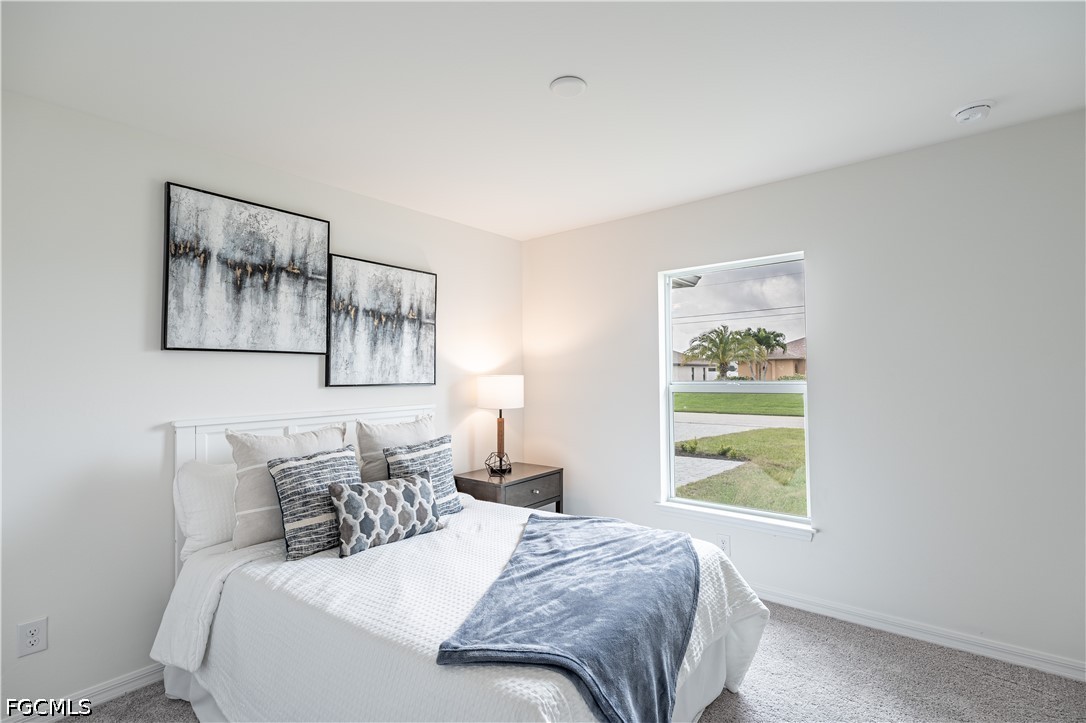 4 Bed SingleFamilyResidence for Sale in Cape Coral, FL — photo 8