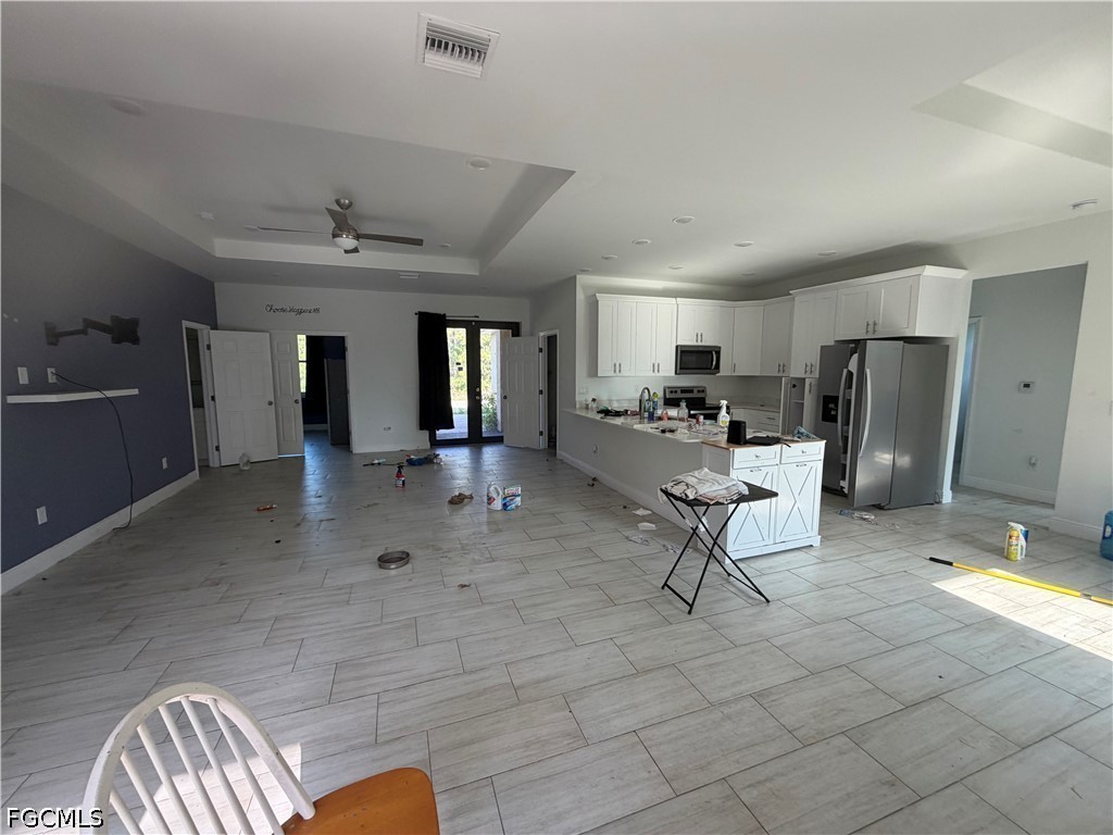 4 Bed SingleFamilyResidence for Sale in Lehigh Acres, photo 8