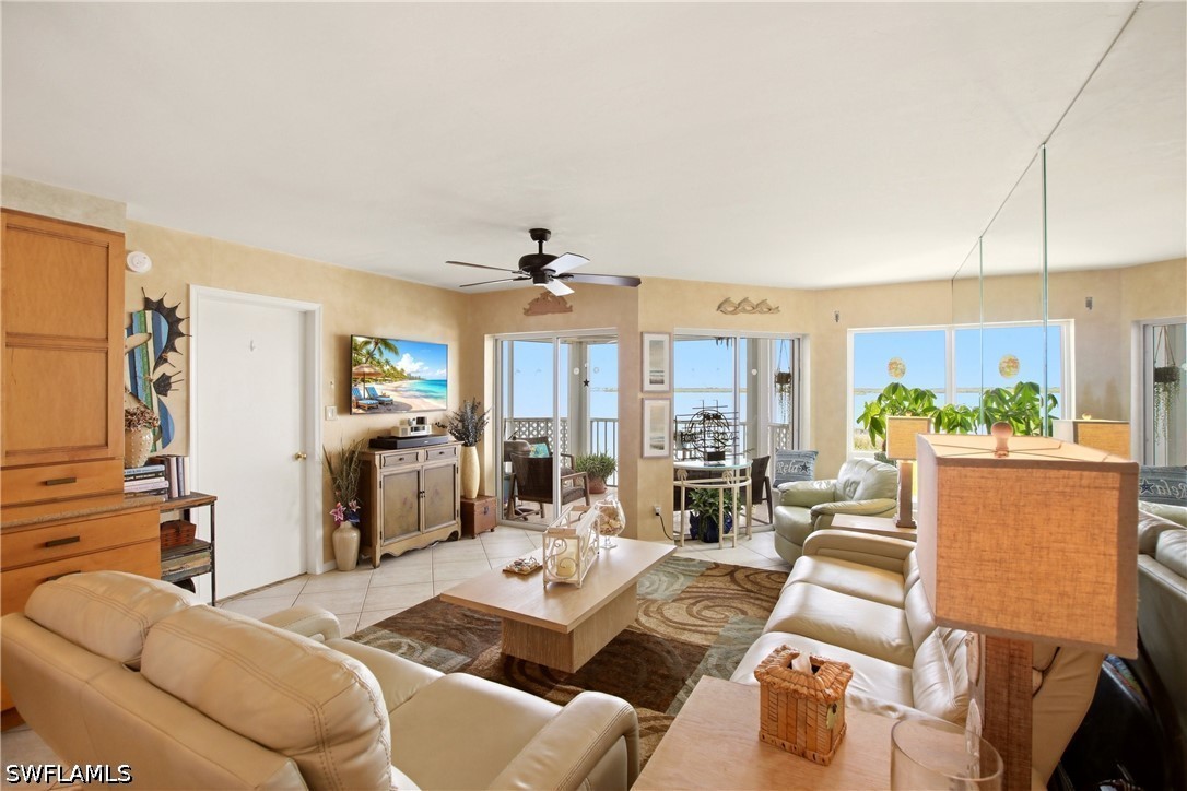 2 Bed Pool Home for Sale in Marco Island, photo 8