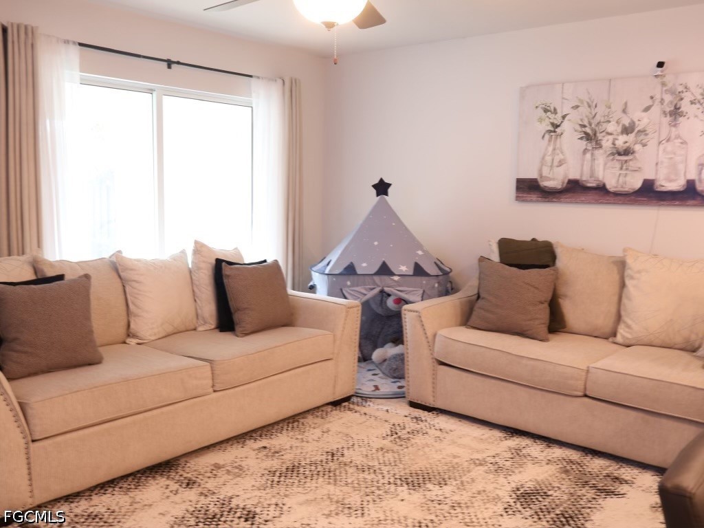 6 Bed Duplex for Sale in Fort Myers, photo 8