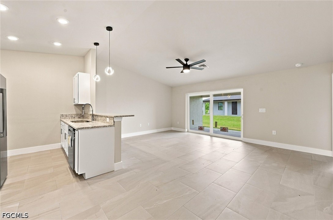 3 Bed Duplex for Sale in Lehigh Acres, FL, $1,950 — photo 8