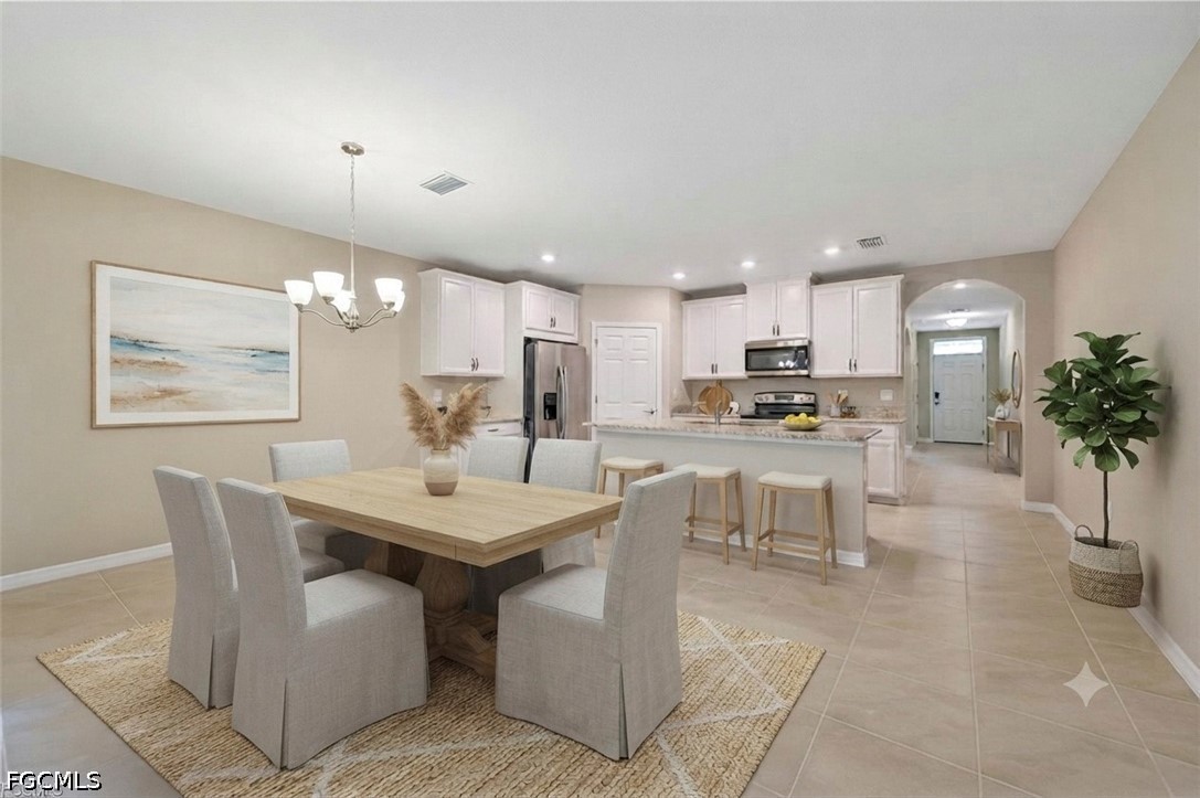 4 Bed Waterfront Home for Sale in Lindsford, photo 8