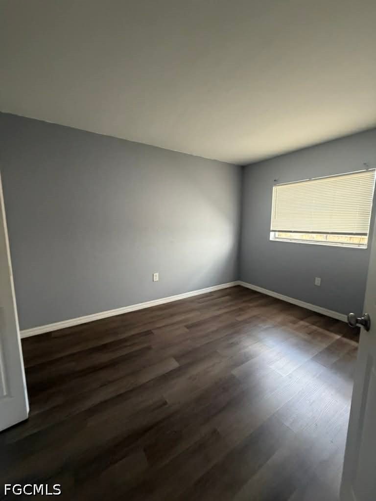 2 Bed Quadruplex for Sale in Fort Myers, FL, $1,100 — photo 8